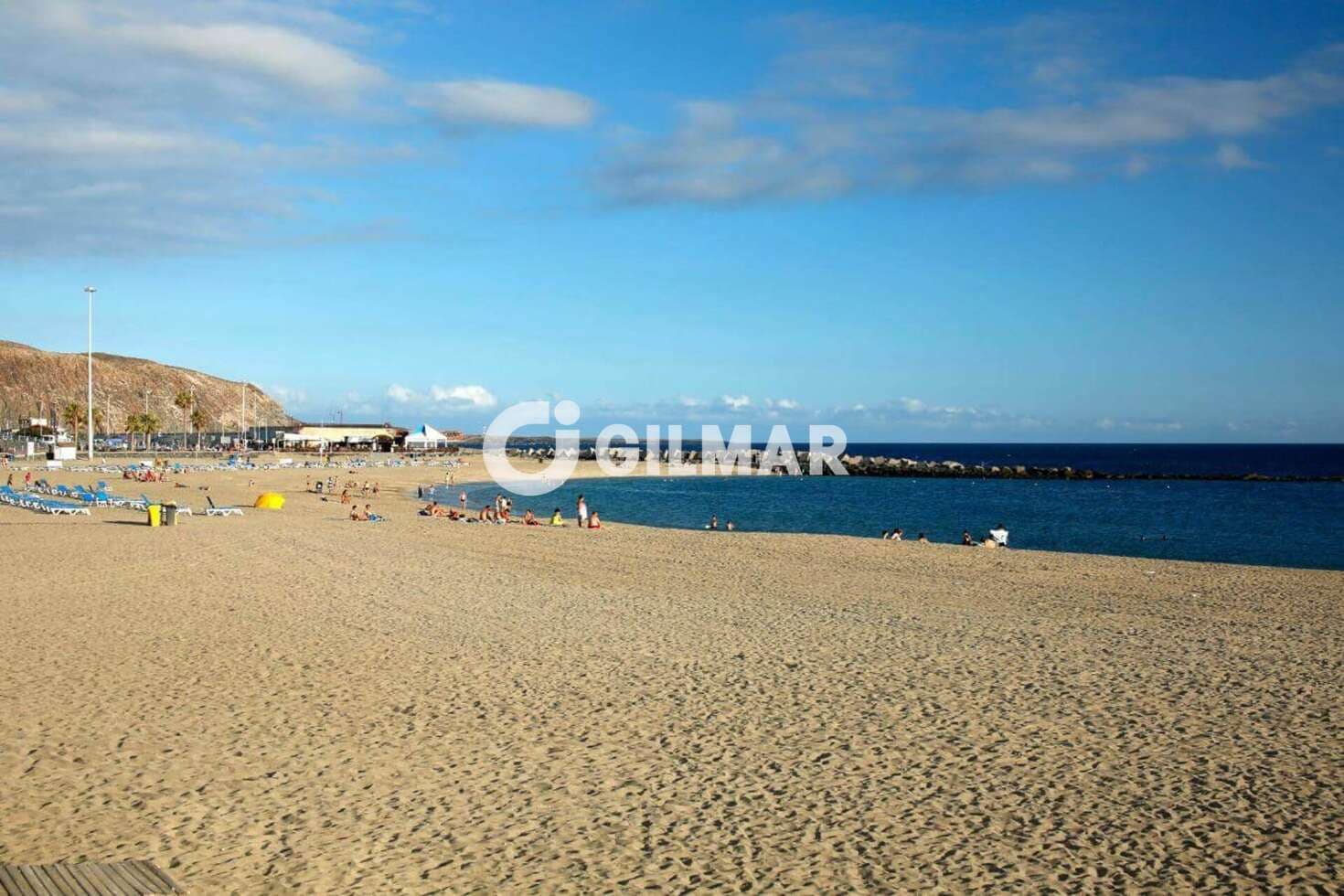 1 bedroom Flat for sale in Los Cristianos with pool - € 500,000 (Ref: 9685731)