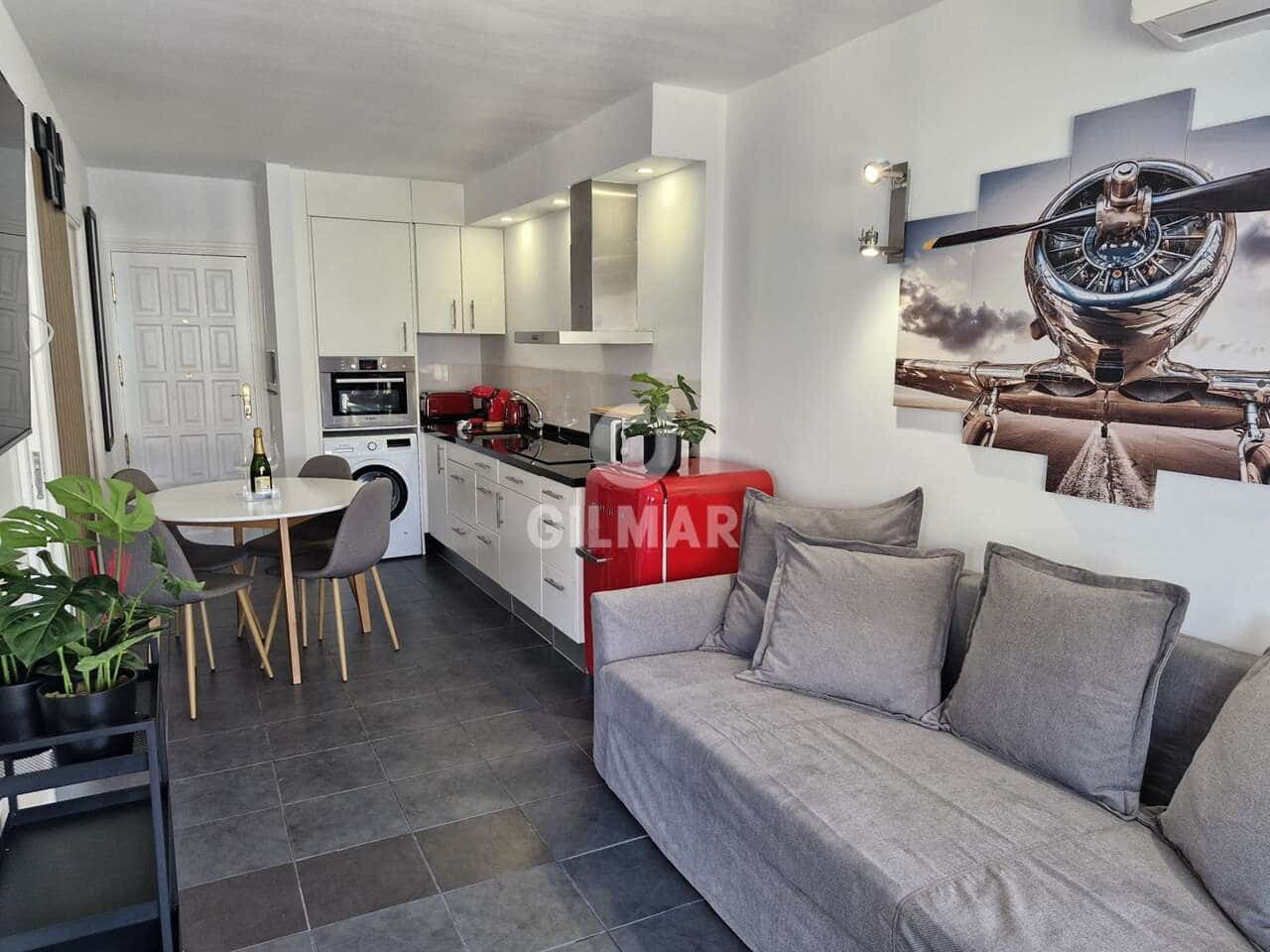 1 makuuhuone Asunto myytävänä paikassa Los Cristianos mukana uima-altaan - 575 000 € (Ref: 9685732)