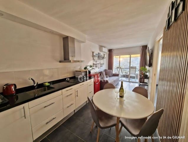 1 slaapkamer Flat te koop in Los Cristianos, Arona met zwembad - € 575.000 (Ref: 9685732)