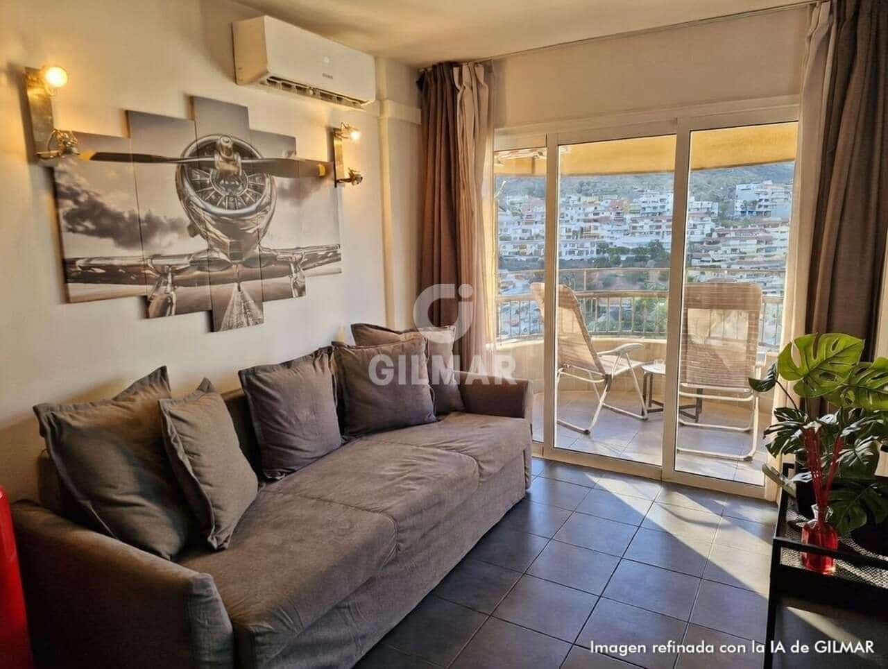 1 bedroom Flat for sale in Los Cristianos with pool - € 575,000 (Ref: 9685732)