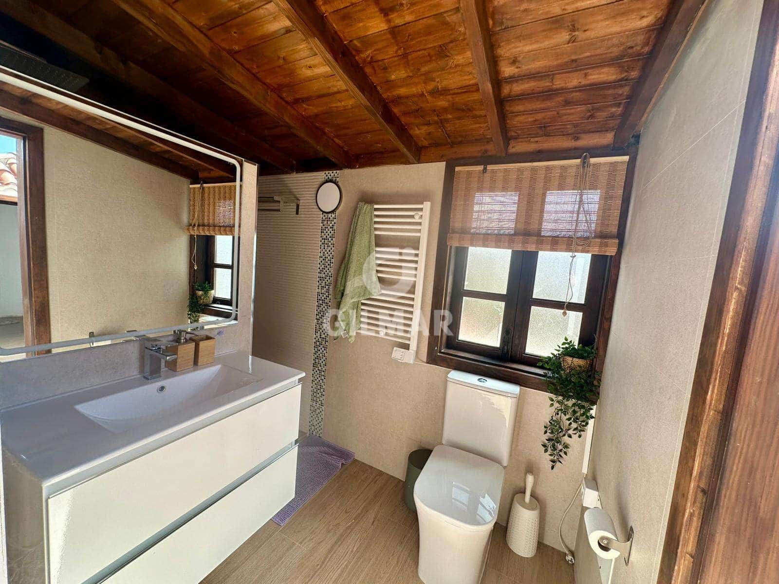 2 camera da letto Villa in vendita in Tejina de Guia de Isora con piscina garage - 695.000 € (Rif: 9688620)