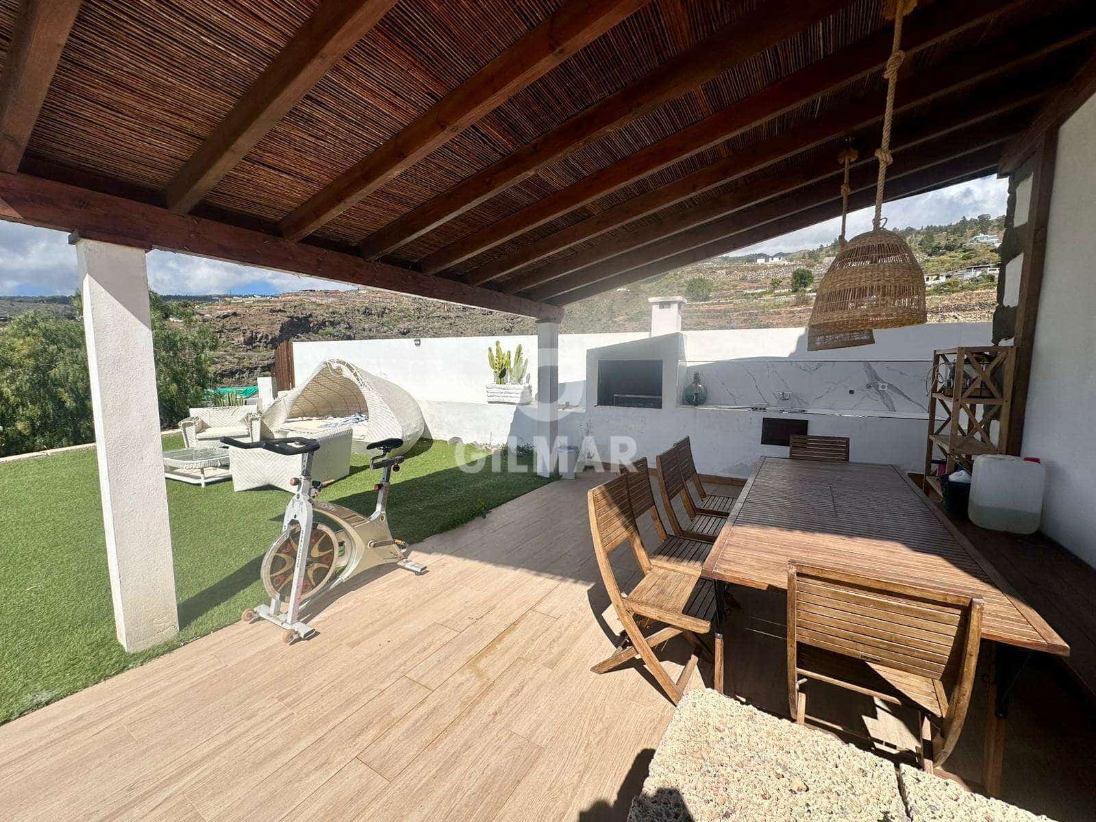 2 camera da letto Villa in vendita in Tejina de Guia de Isora con piscina garage - 695.000 € (Rif: 9688620)
