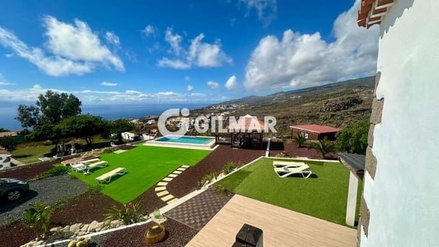 2 chambre Villa/Maison à vendre à Tejina de Guia de Isora, Guía de Isora avec piscine garage - 695 000 € (Ref: 9688620)