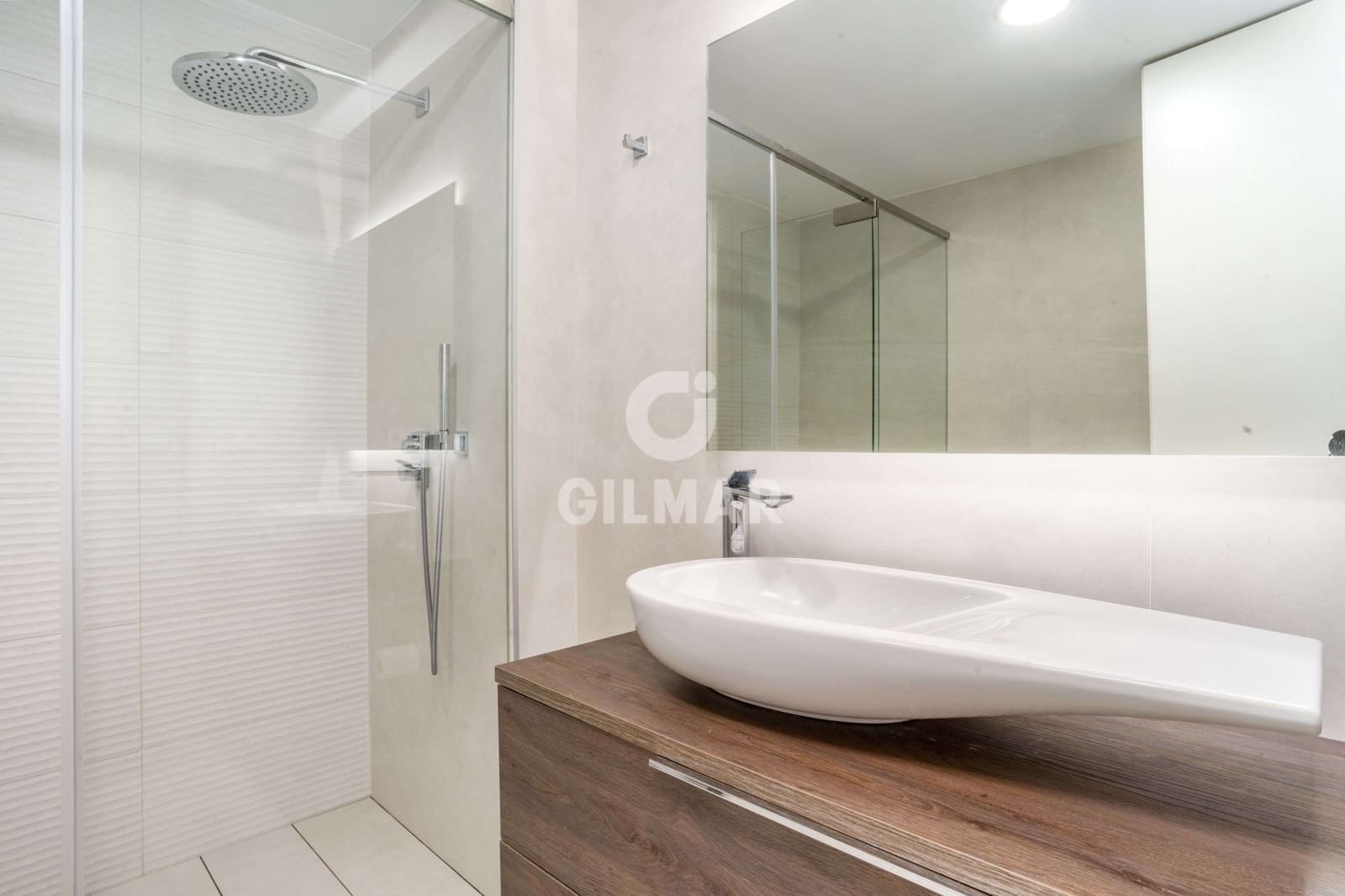 3 bedroom Flat for sale in Estepona with pool garage - € 1,150,000 (Ref: 9688621)