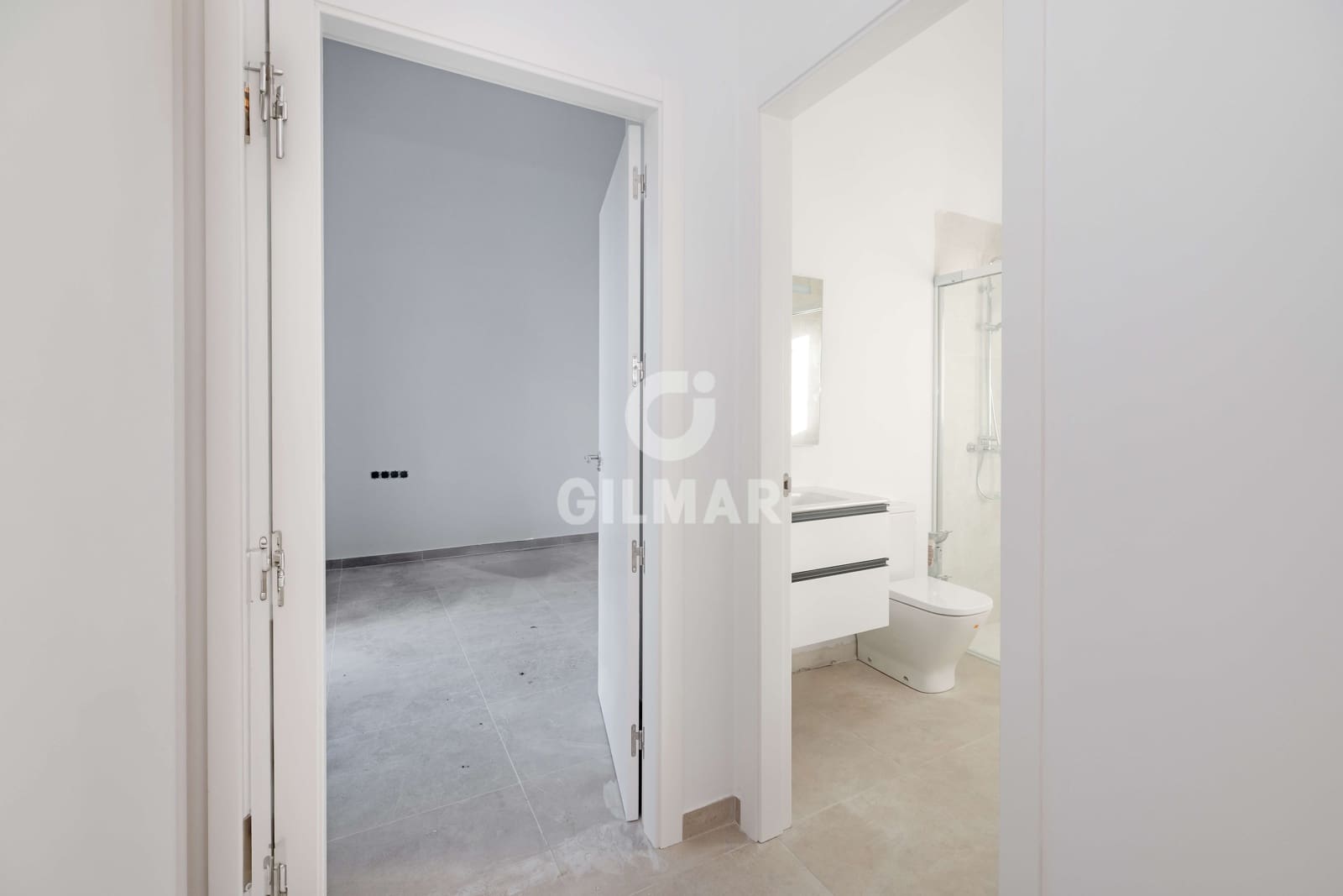 2 quarto Moradia em Banda para venda em Bahia Dorada com piscina - 610 000 € (Ref: 9688622)