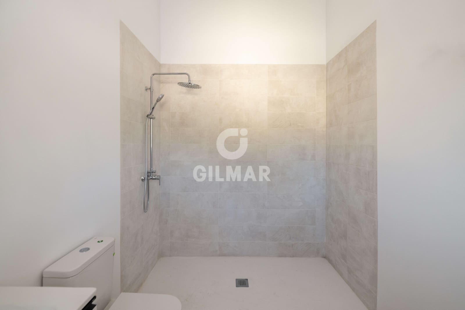 2 quarto Moradia em Banda para venda em Bahia Dorada com piscina - 610 000 € (Ref: 9688622)