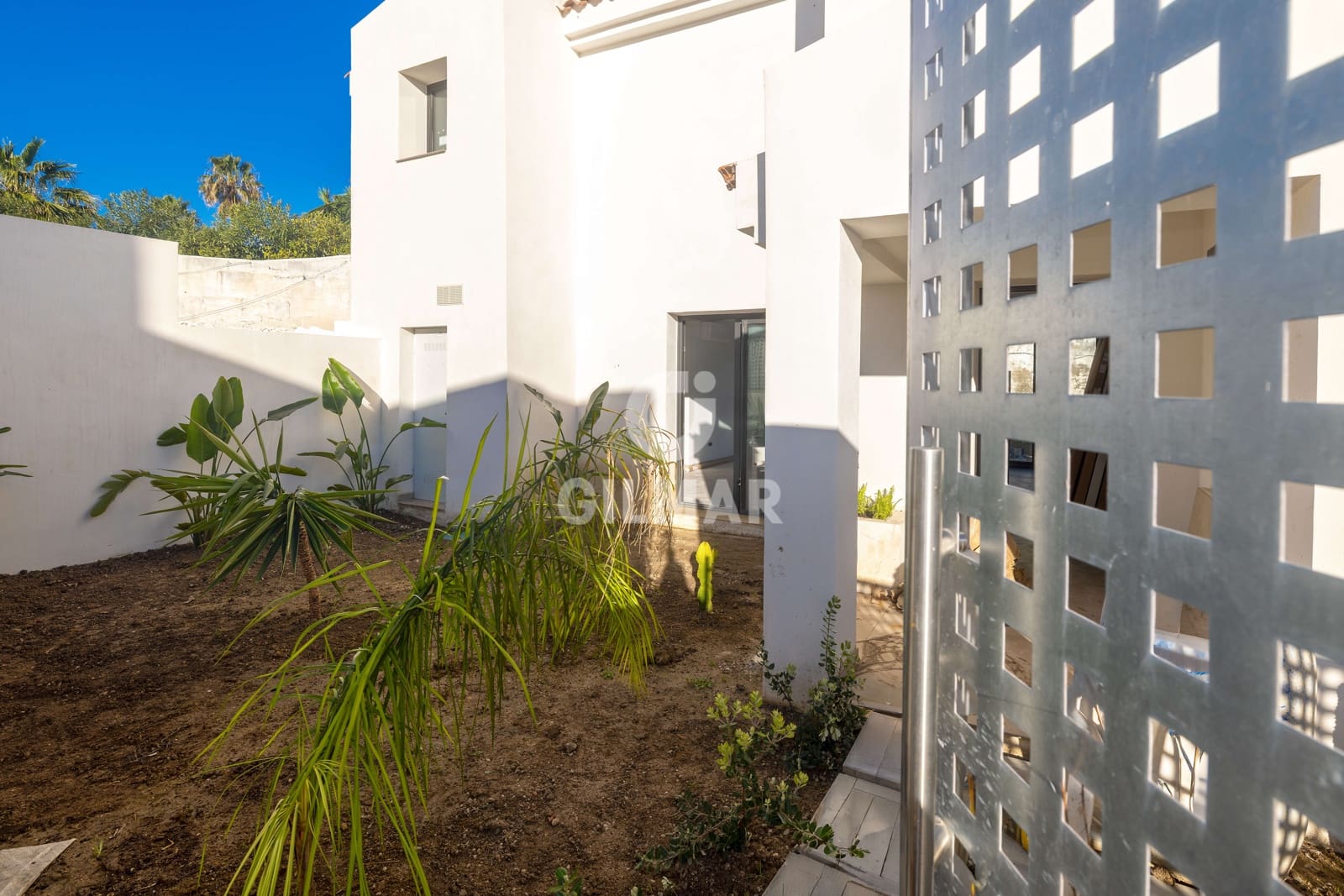 2 quarto Moradia em Banda para venda em Bahia Dorada com piscina - 610 000 € (Ref: 9688622)