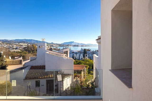 2 Zimmer Reihenhaus zu verkaufen in Bahía Dorada, Estepona mit Pool - 610.000 € (Ref: 9688622)