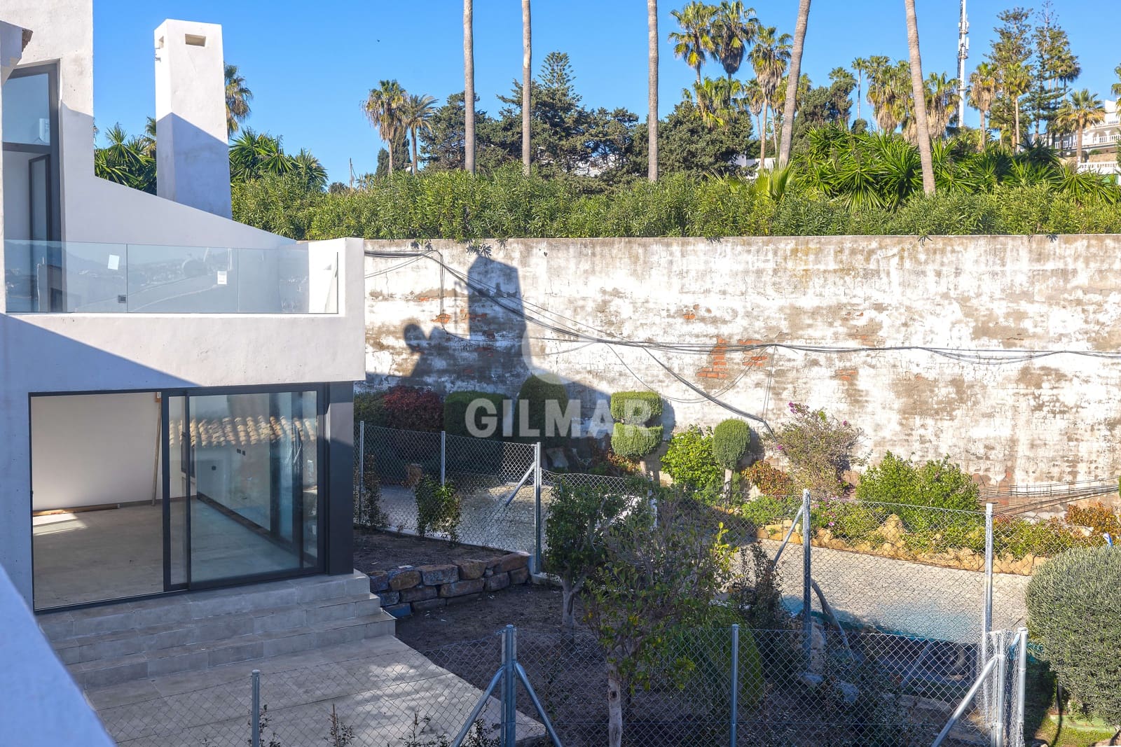 2 quarto Moradia em Banda para venda em Bahia Dorada com piscina - 610 000 € (Ref: 9688622)