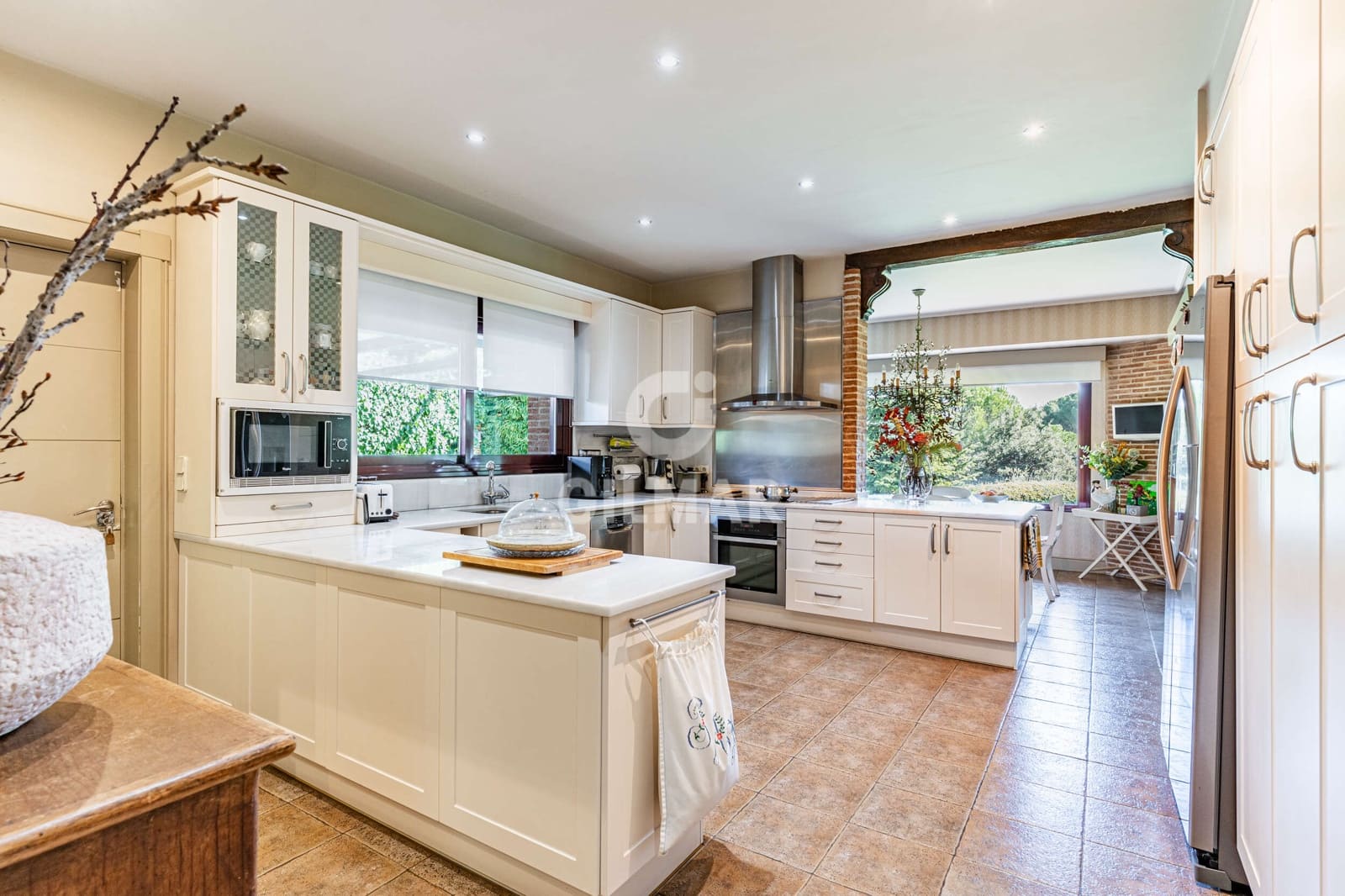 6 slaapkamer Villa te koop in Majadahonda met zwembad - € 3.150.000 (Ref: 9694279)