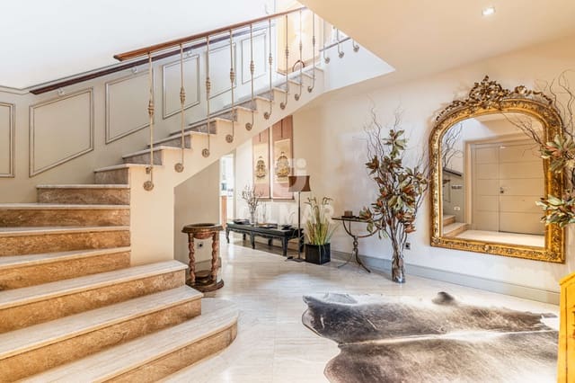 6 chambre Villa/Maison à vendre à Majadahonda avec piscine - 3 150 000 € (Ref: 9694279)