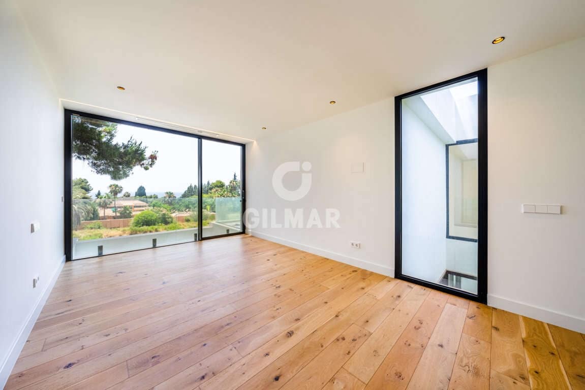 Chalet de 5 habitaciones en Marbella en venta con piscina garaje - 3.650.000 € (Ref: 9696773)