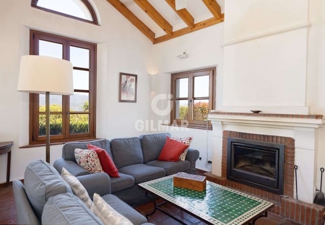 5 chambre Villa/Maison à vendre à Casares Pueblo, Casares avec piscine - 1 860 000 € (Ref: 9697776)