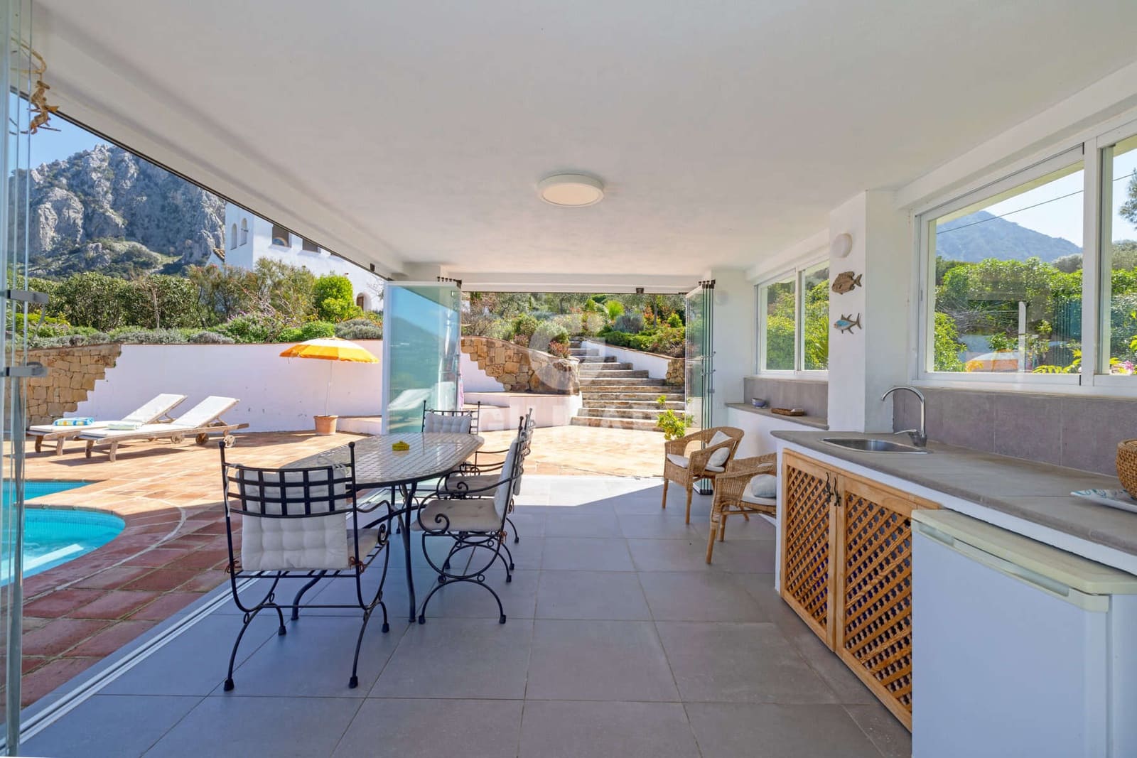 5 chambre Villa/Maison à vendre à Casares avec piscine - 1 860 000 € (Ref: 9697776)