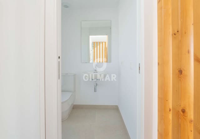 3 camera da letto Villetta Bifamiliare in vendita in El Paraiso, Estepona con piscina garage - 1.250.000 € (Rif: 9700174)