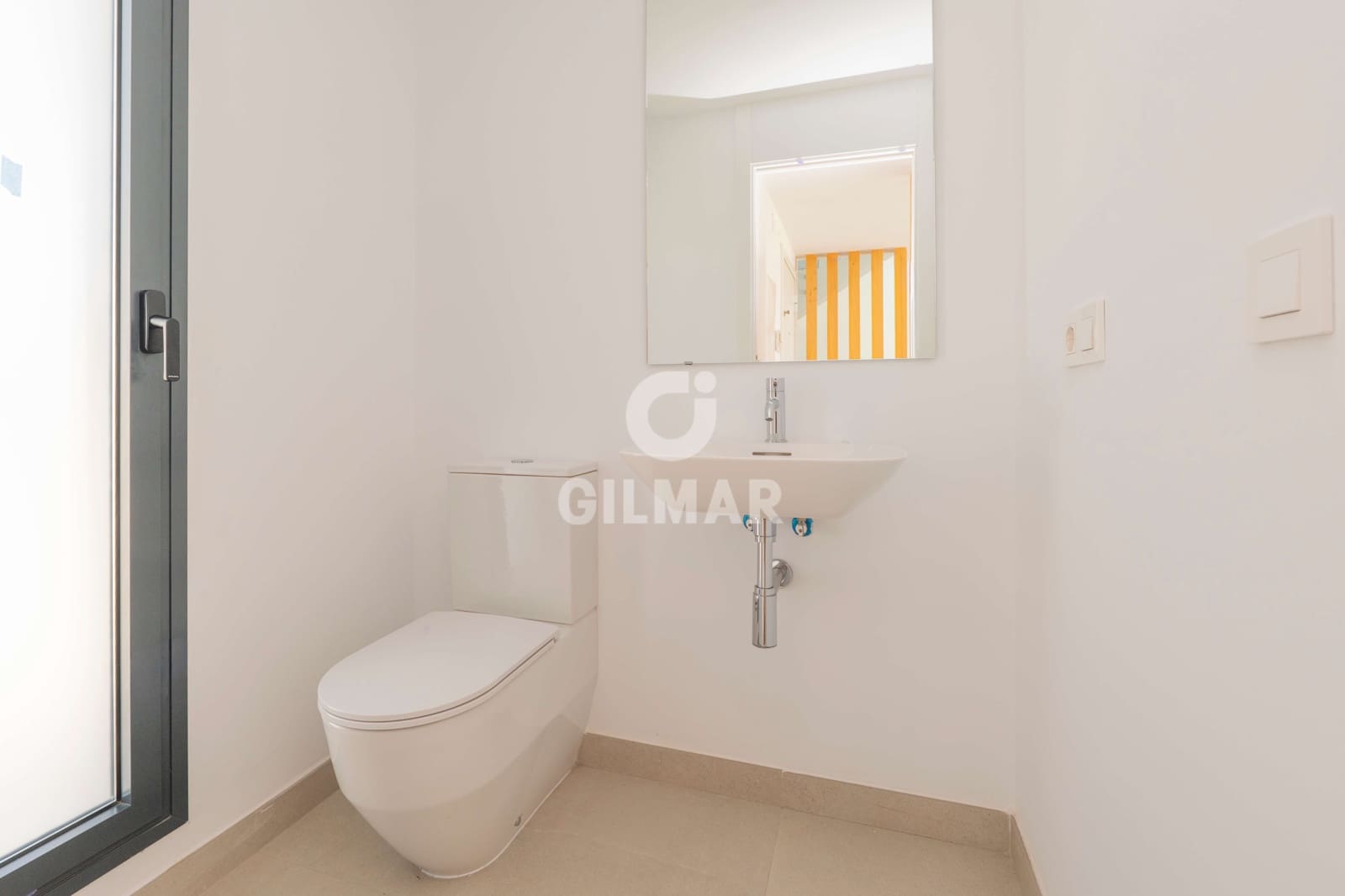 3 camera da letto Villetta Bifamiliare in vendita in El Paraiso con piscina garage - 1.250.000 € (Rif: 9700174)