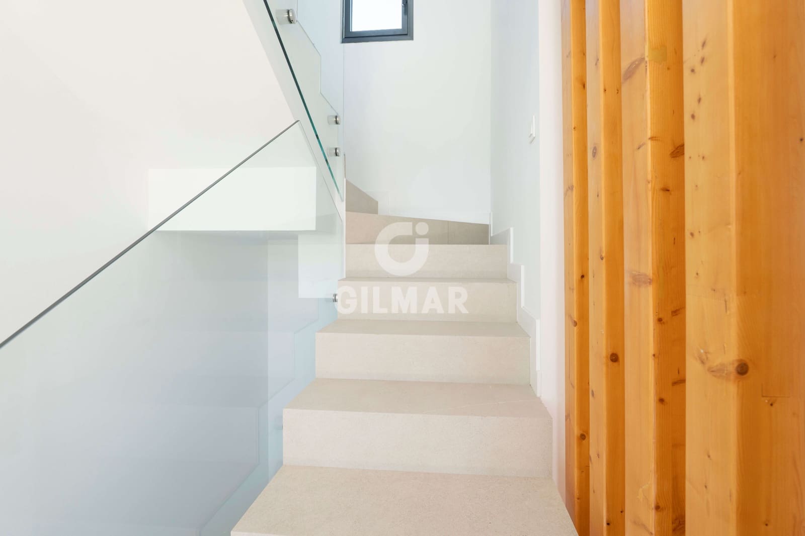 3 camera da letto Villetta Bifamiliare in vendita in El Paraiso con piscina garage - 1.250.000 € (Rif: 9700174)