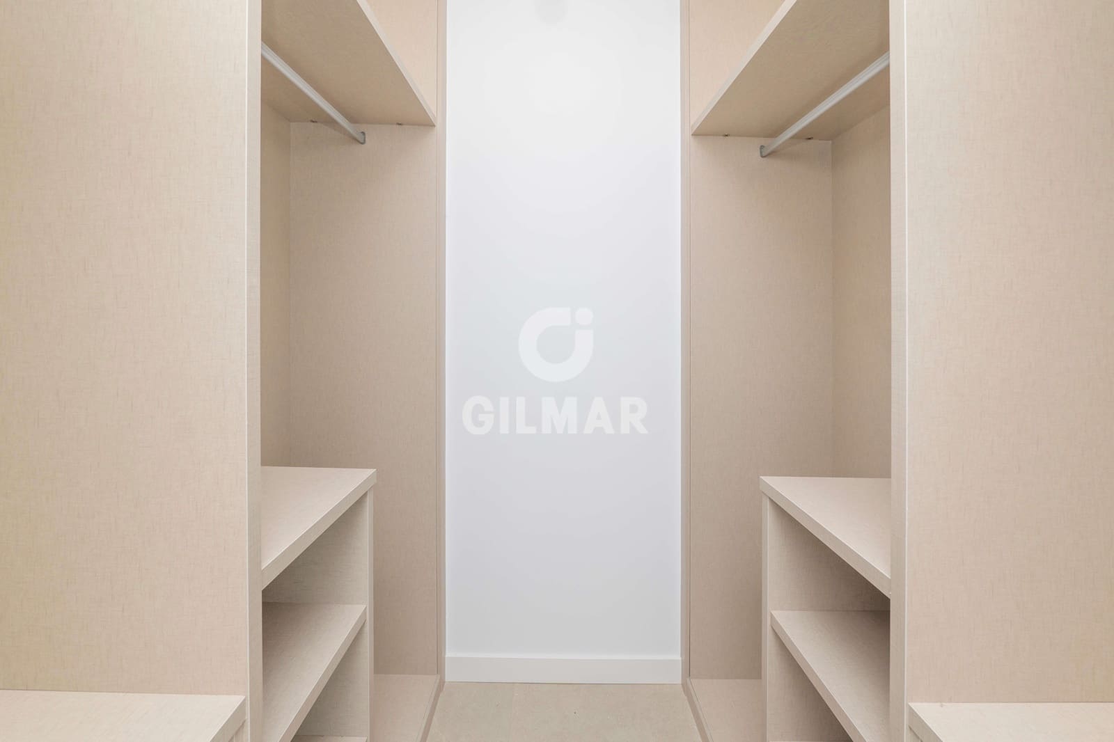 3 camera da letto Villetta Bifamiliare in vendita in El Paraiso con piscina garage - 1.250.000 € (Rif: 9700174)