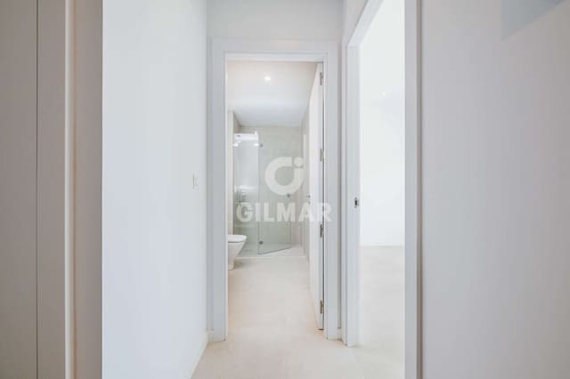 Piso de 3 habitaciones en Chipiona en venta con piscina garaje - 750.000 € (Ref: 9707766)