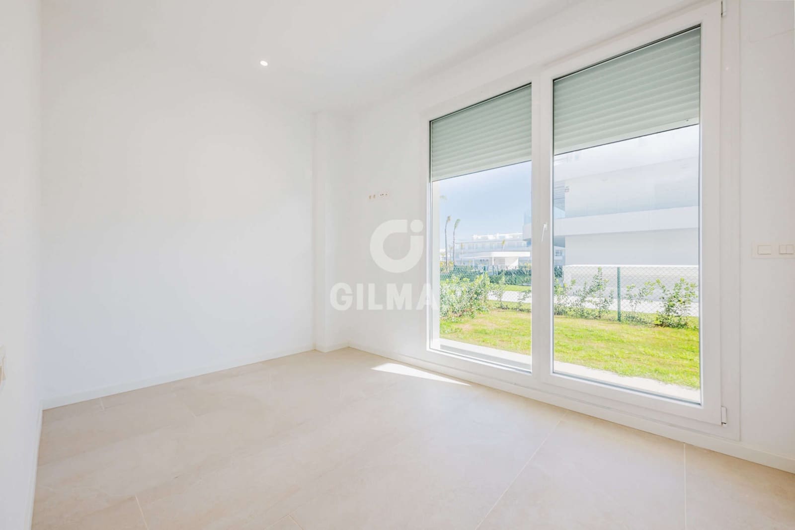 3 bedroom Flat for sale in Chipiona with pool garage - € 750,000 (Ref: 9707766)