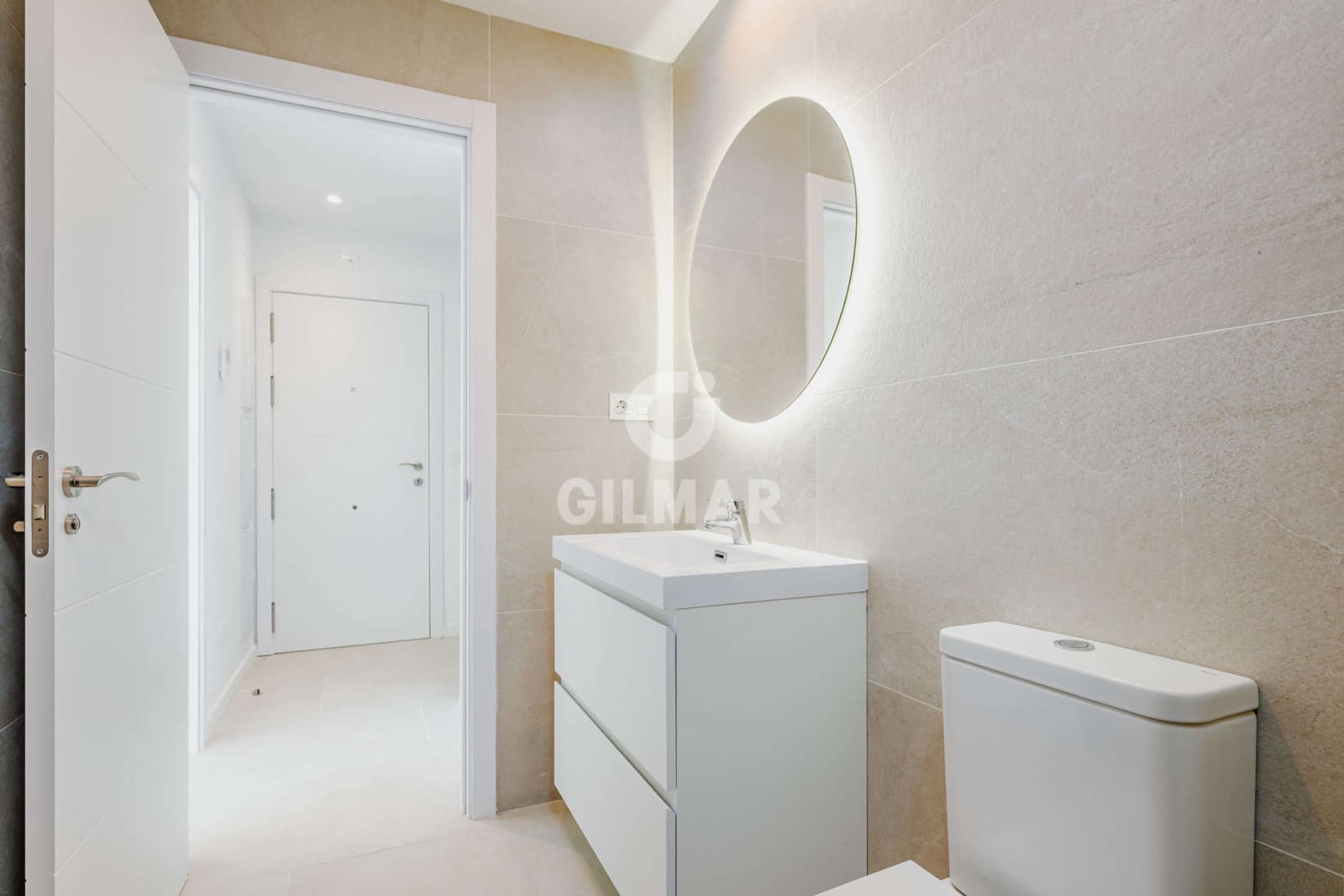 3 bedroom Flat for sale in Chipiona with pool garage - € 750,000 (Ref: 9707766)