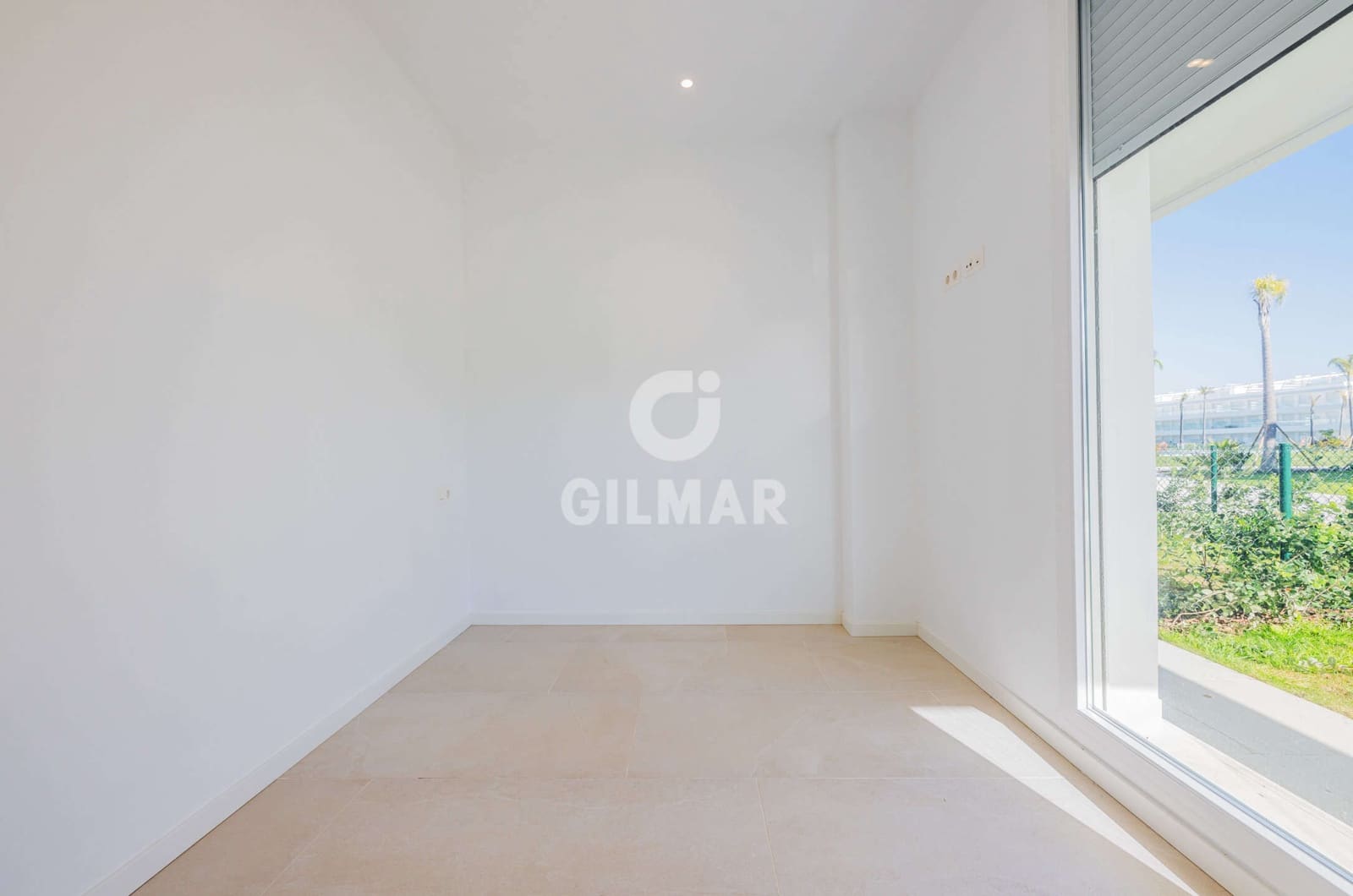 3 bedroom Flat for sale in Chipiona with pool garage - € 750,000 (Ref: 9707766)