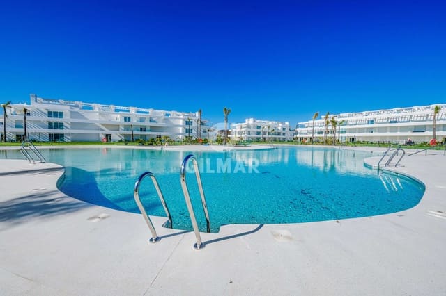 Piso de 3 habitaciones en Chipiona en venta con piscina garaje - 750.000 € (Ref: 9707766)