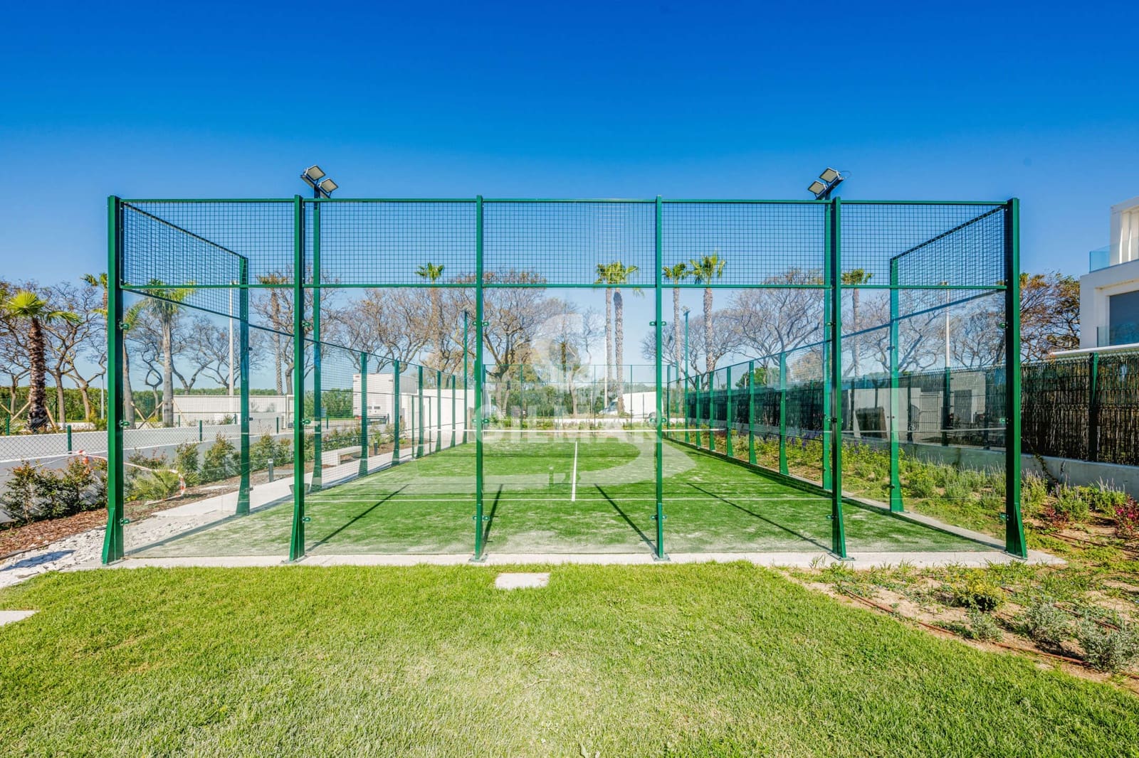 3 bedroom Flat for sale in Chipiona with pool garage - € 750,000 (Ref: 9707766)