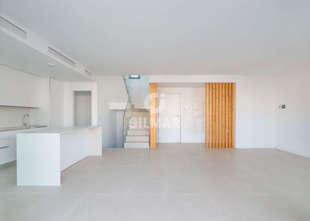 3 sypialnia Dom blizniak na sprzedaż w Nueva Atalaya, Estepona z basenem garażem - 1 050 000 € (Ref: 9709103)