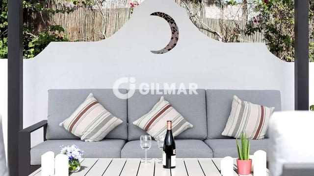 4 slaapkamer Villa te koop in Vejer de la Frontera met zwembad garage - € 695.000 (Ref: 9709179)