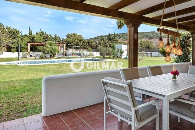 4 soverom Villa til salgs i Vejer de la Frontera med svømmebasseng garasje - € 695 000 (Ref: 9709179)