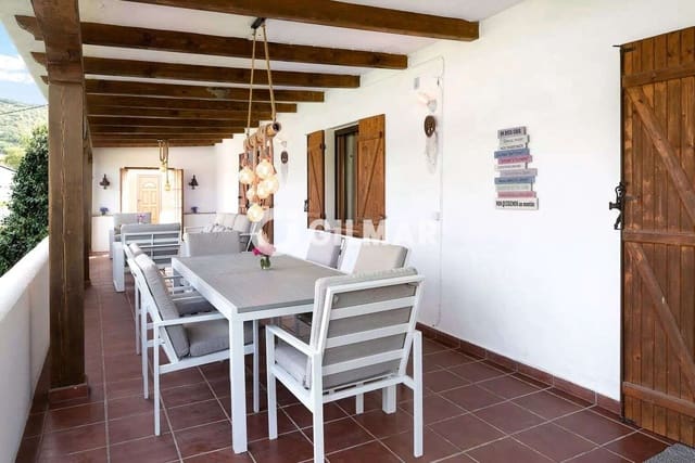 4 soverom Villa til salgs i Vejer de la Frontera med svømmebasseng garasje - € 695 000 (Ref: 9709179)