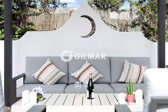 4 soverom Villa til salgs i Vejer de la Frontera med svømmebasseng garasje - € 695 000 (Ref: 9709179)