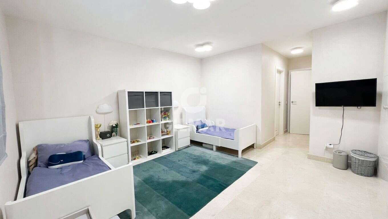 2 sovrum Lägenhet till salu i La Caleta Adeje med pool garage - 949 000 € (Ref: 9715680)