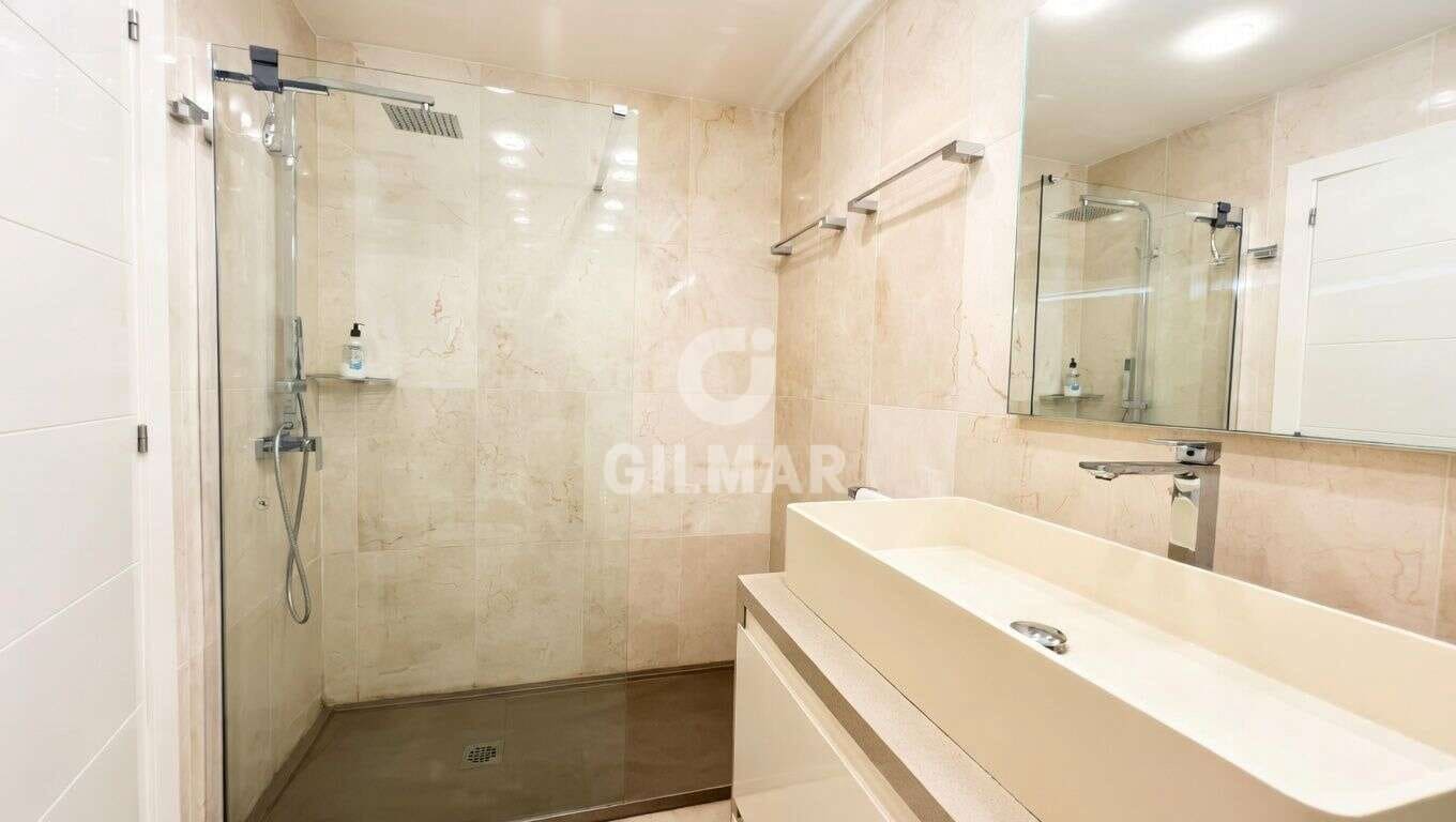 2 sovrum Lägenhet till salu i La Caleta Adeje med pool garage - 949 000 € (Ref: 9715680)