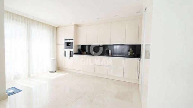 2 sovrum Lägenhet till salu i La Caleta Adeje, Adeje med pool garage - 949 000 € (Ref: 9715680)