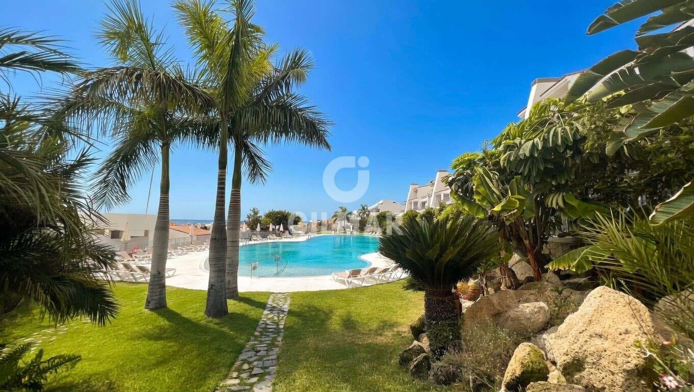 2 sovrum Lägenhet till salu i La Caleta Adeje med pool garage - 949 000 € (Ref: 9715680)