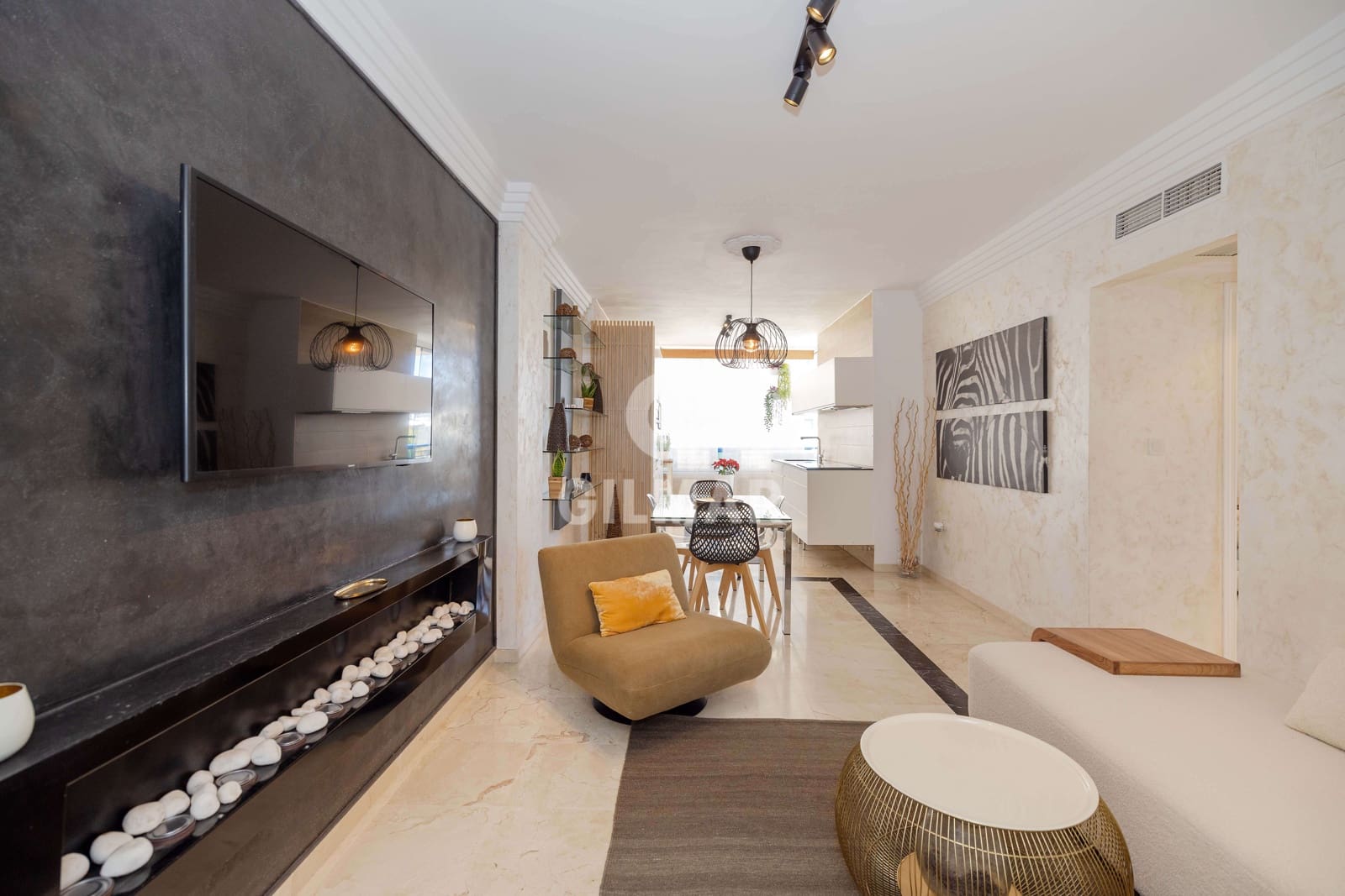 3 Zimmer Wohnung zu verkaufen in Marbella mit Pool - 600.000 € (Ref: 9715681)