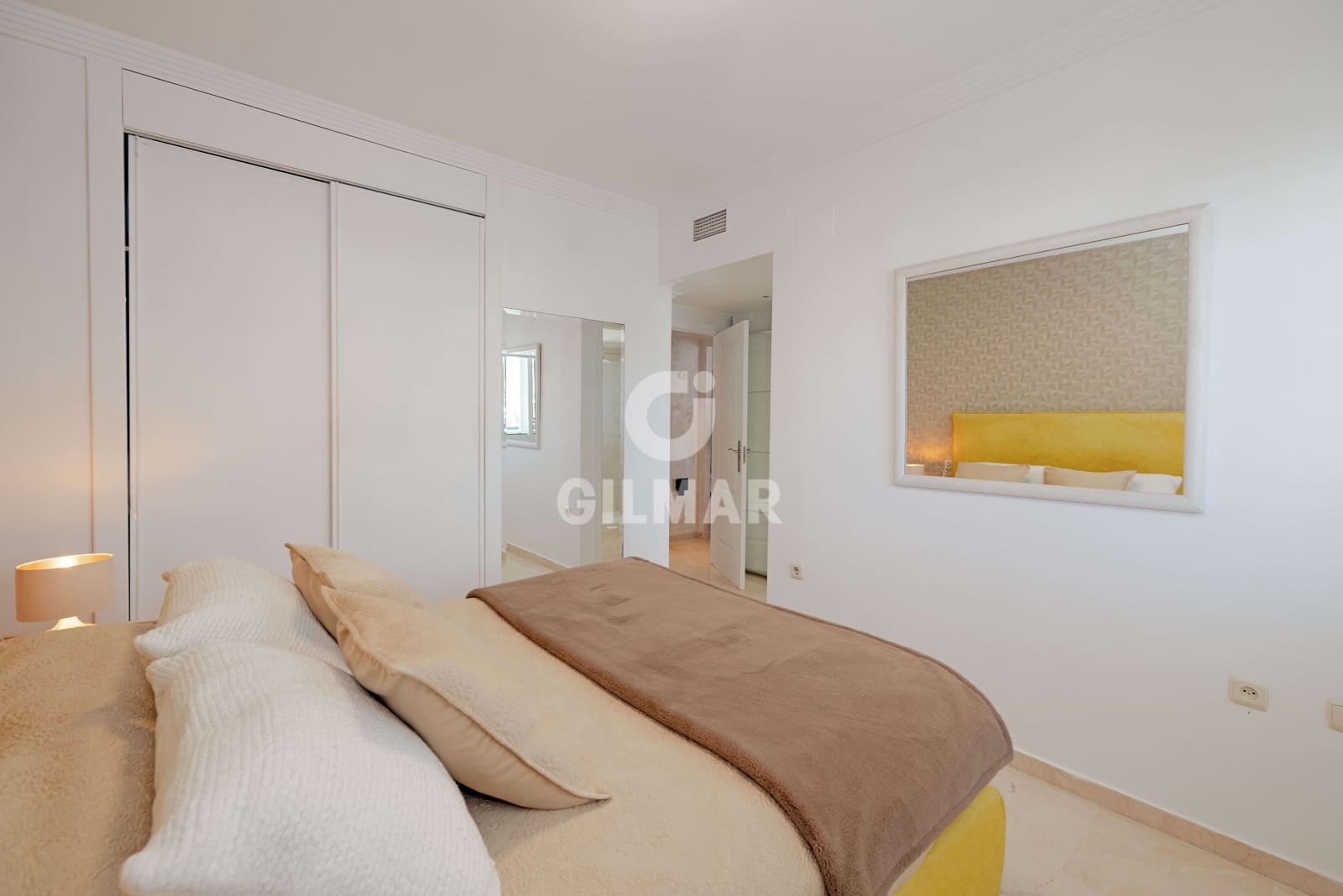 3 Zimmer Wohnung zu verkaufen in Marbella mit Pool - 600.000 € (Ref: 9715681)