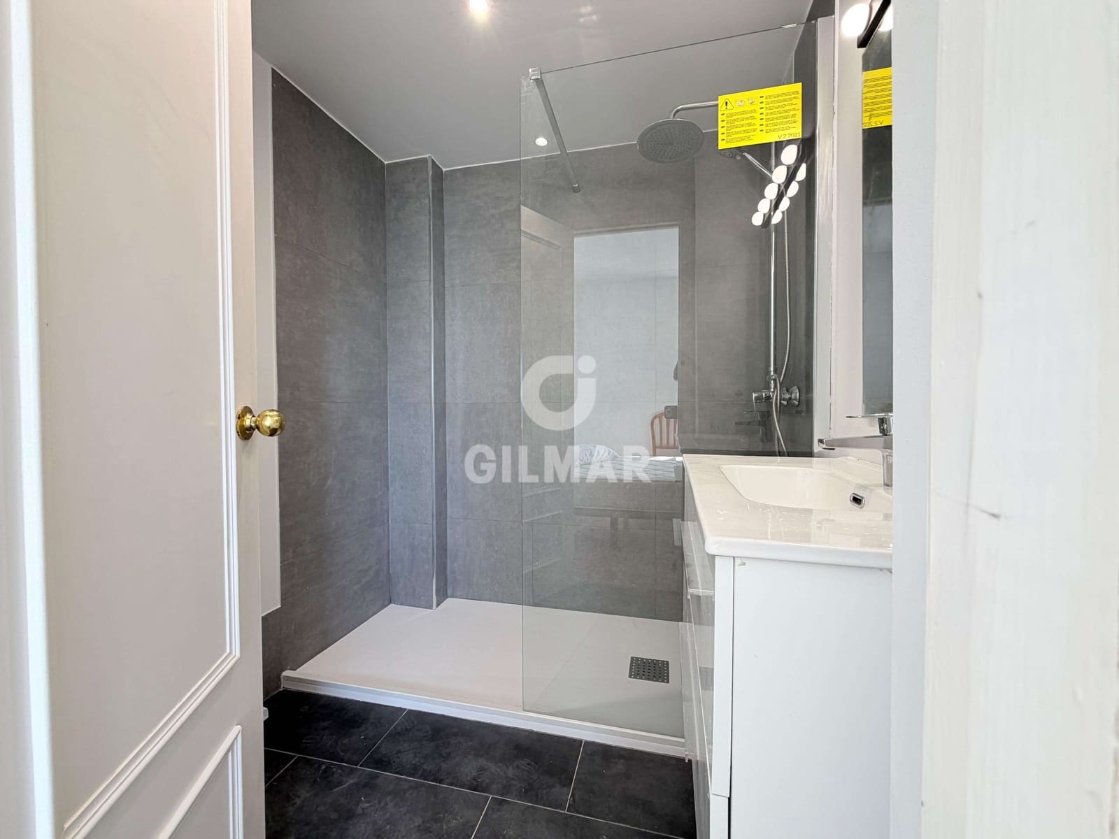 3 bedroom Flat for sale in El Puerto de Santa Maria with garage - € 720,000 (Ref: 9720485)