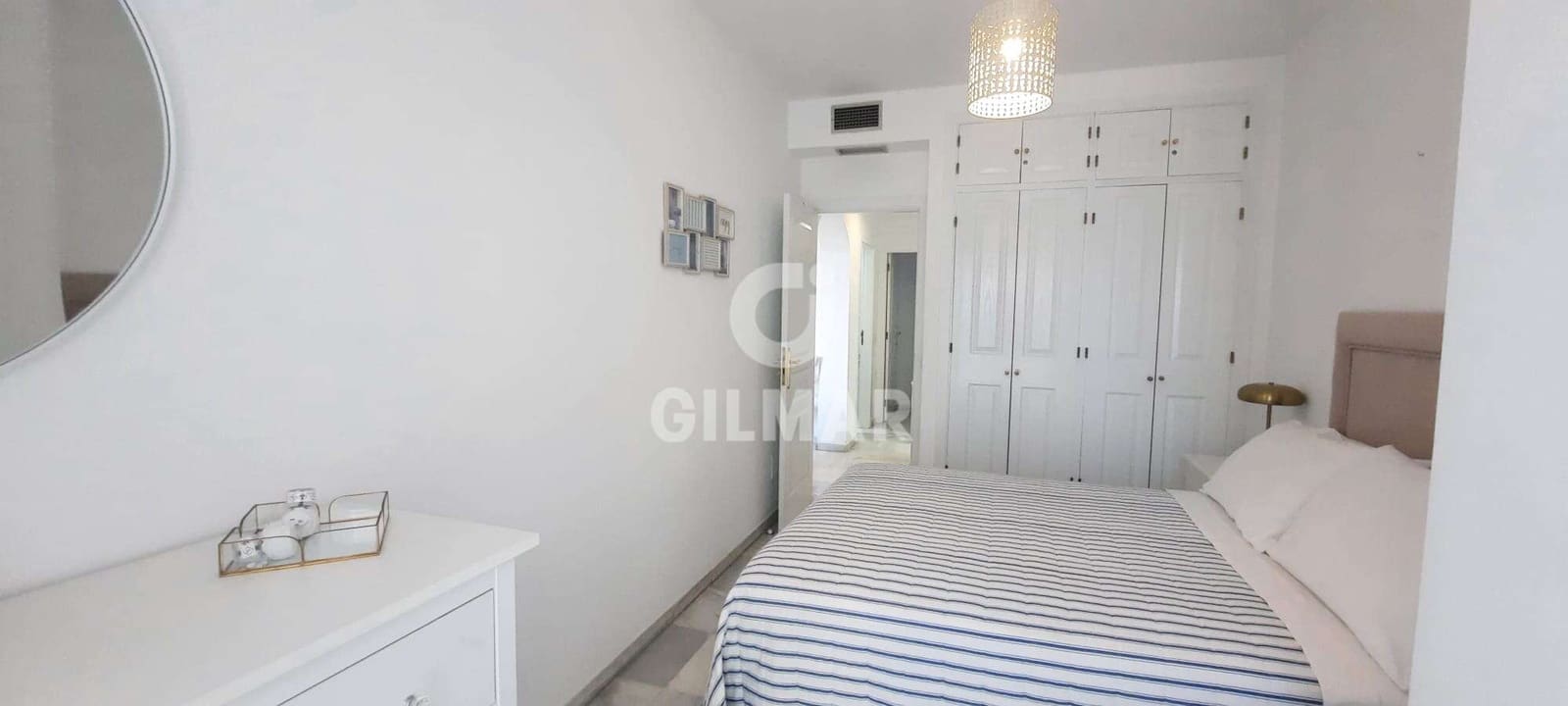 2 bedroom Flat for sale in Estepona - € 625,000 (Ref: 9720730)