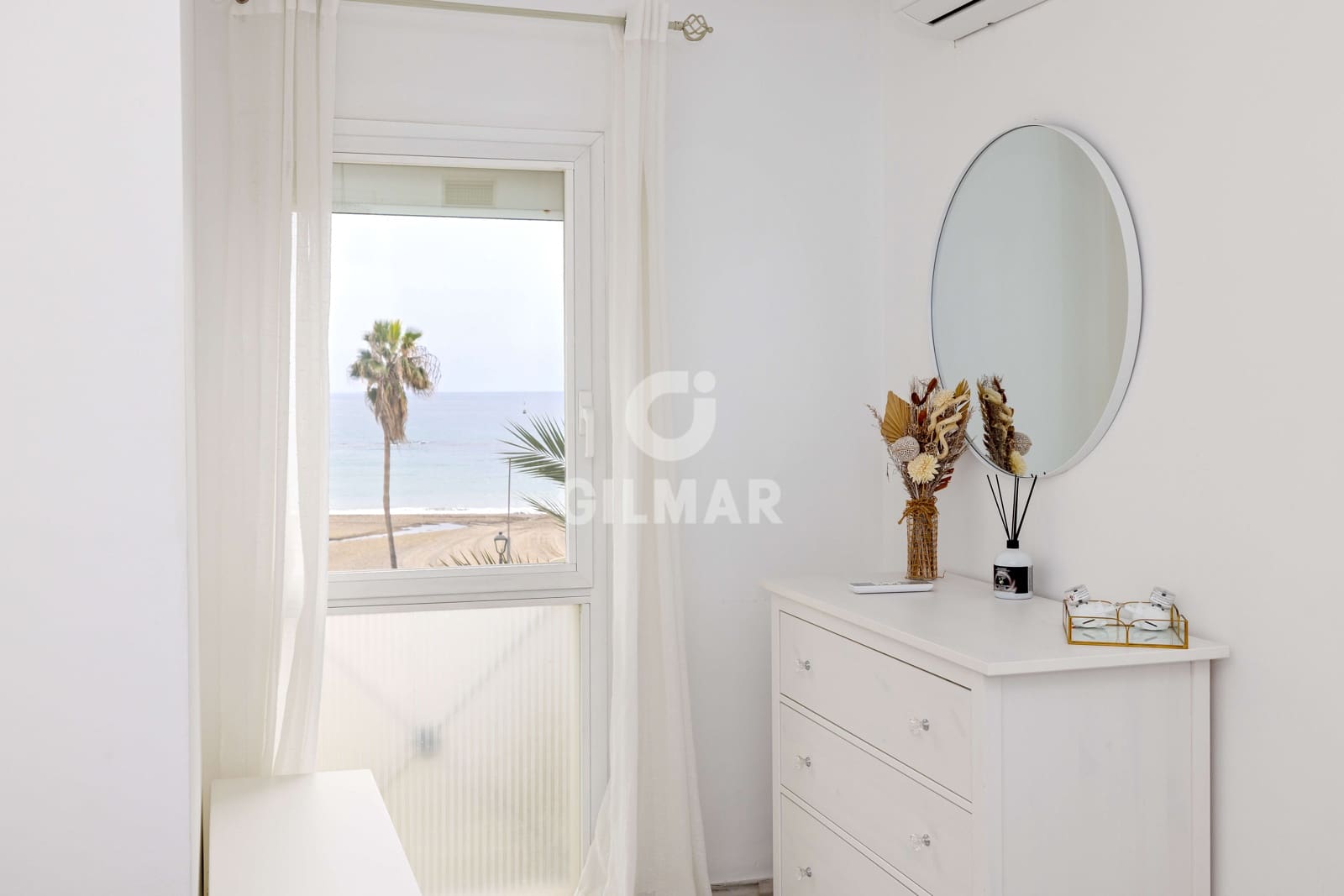 2 bedroom Flat for sale in Estepona - € 625,000 (Ref: 9720730)
