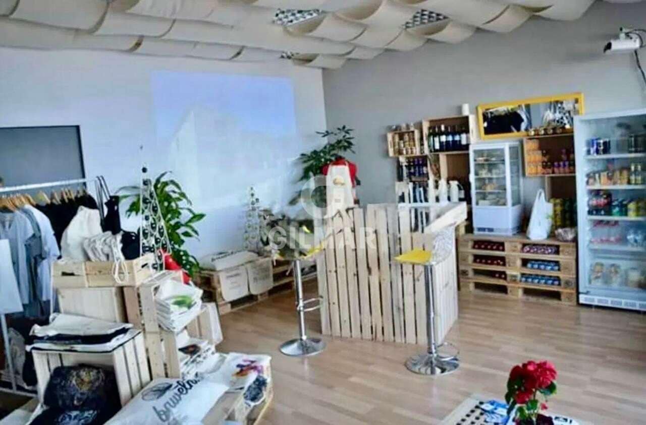 Commercial for sale in Puerto Santiago - € 150,000 (Ref: 9725017)