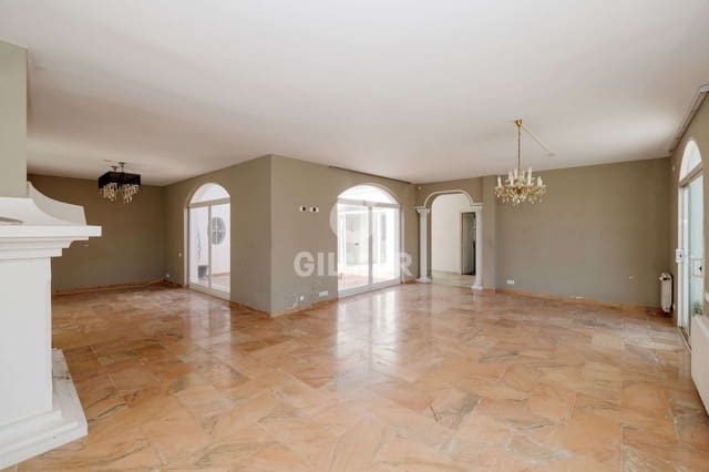 4 sypialnia Willa na sprzedaż w El Paraíso, Benahavís z basenem garażem - 1 700 000 € (Ref: 9725018)