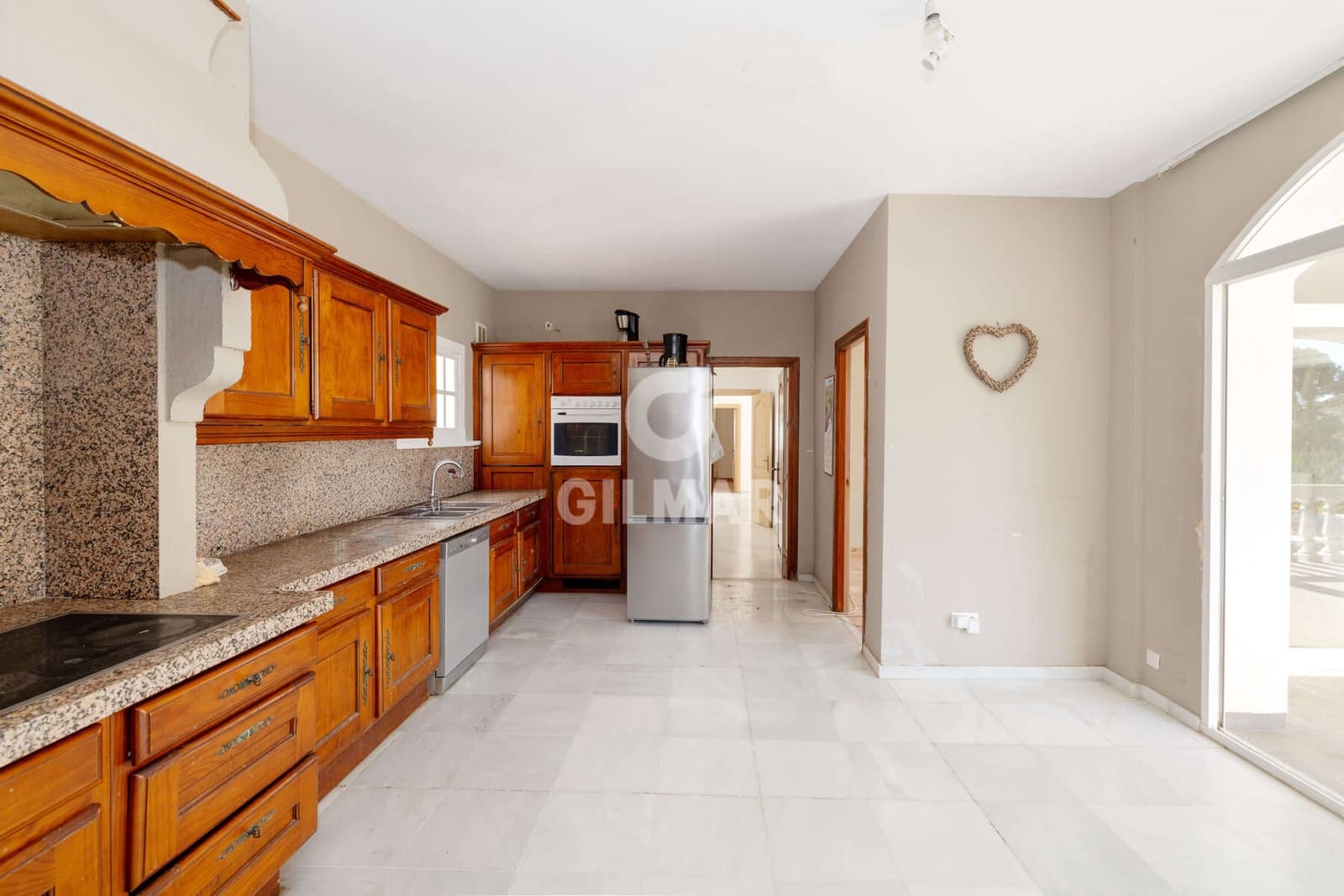 4 sypialnia Willa na sprzedaż w Benahavis z basenem garażem - 1 700 000 € (Ref: 9725018)