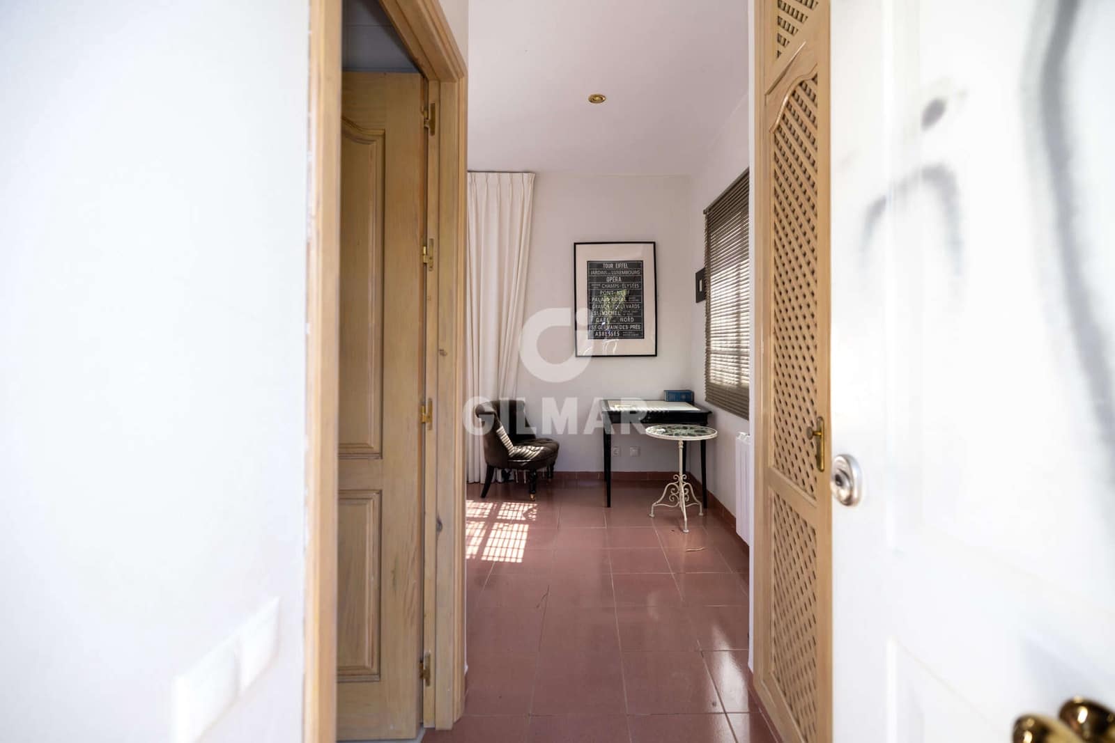 4 sypialnia Willa na sprzedaż w Benahavis z basenem garażem - 1 700 000 € (Ref: 9725018)