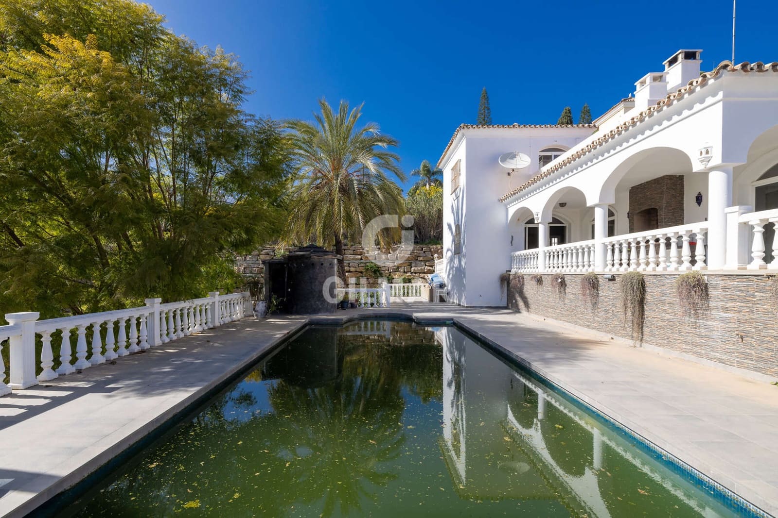 4 sypialnia Willa na sprzedaż w Benahavis z basenem garażem - 1 700 000 € (Ref: 9725018)