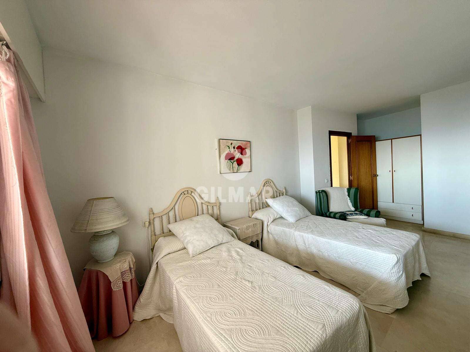 2 camera da letto Attico in vendita in Estepona con piscina - 625.000 € (Rif: 9726157)