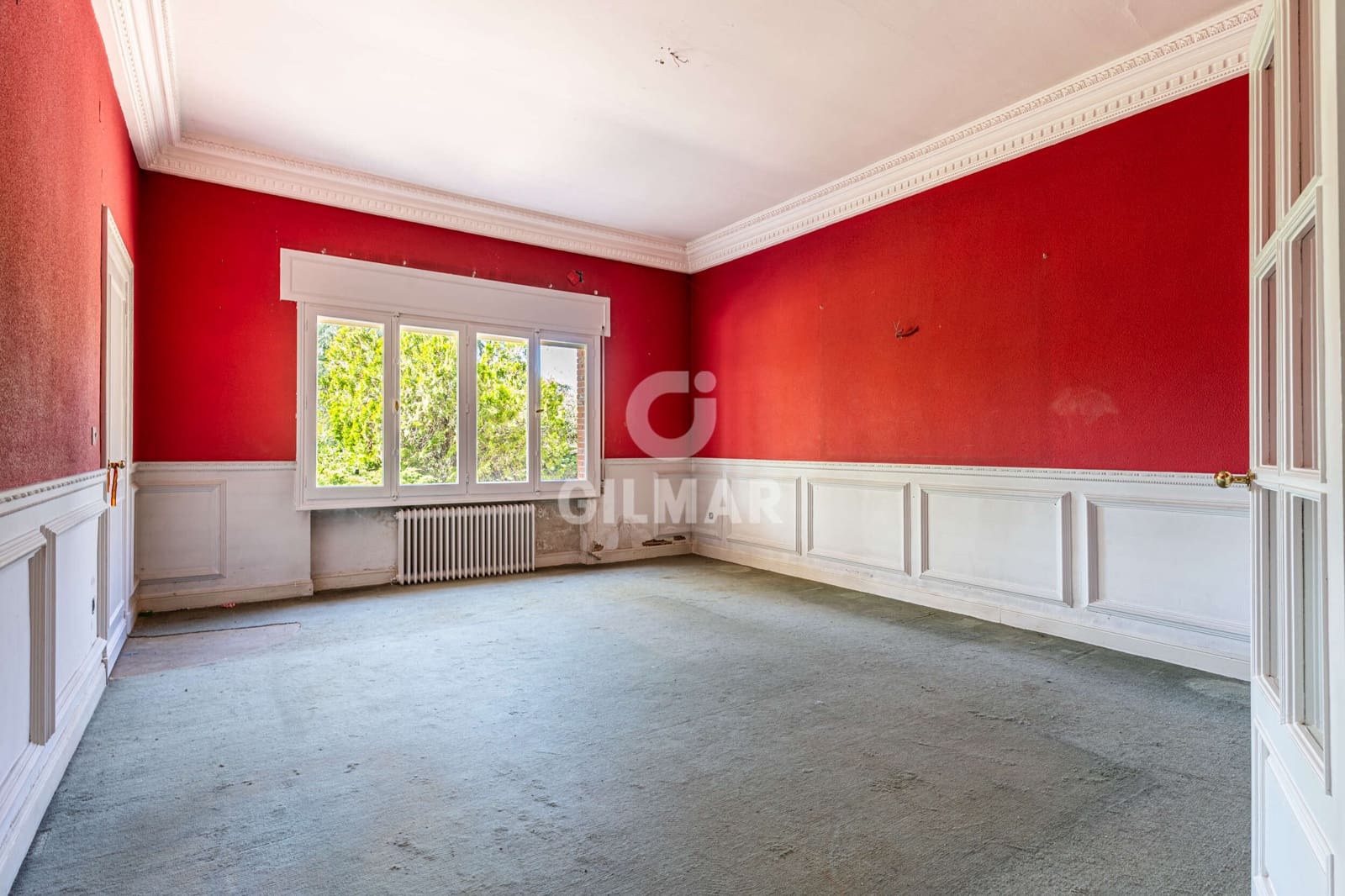 5 bedroom Villa for sale in Villanueva de la Canada with garage - € 1,750,000 (Ref: 9733628)