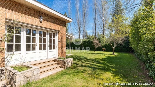 5 chambre Villa/Maison à vendre à Villanueva de la Cañada avec garage - 1 750 000 € (Ref: 9733628)